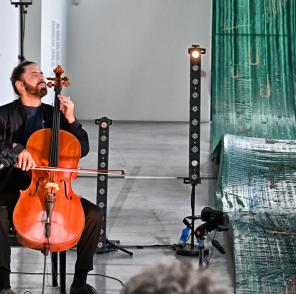 Paul Colomb solo_ violoncelle électro_concert du 12 juin 2024
